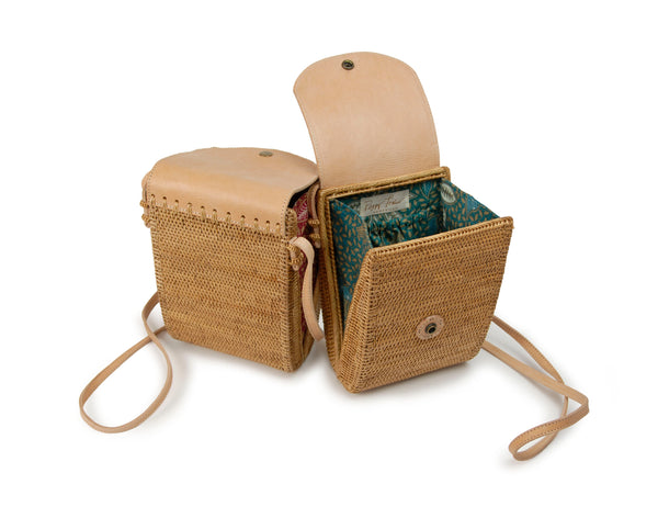 Peggy Fisher iPhone Satchel – Hancock Baskets